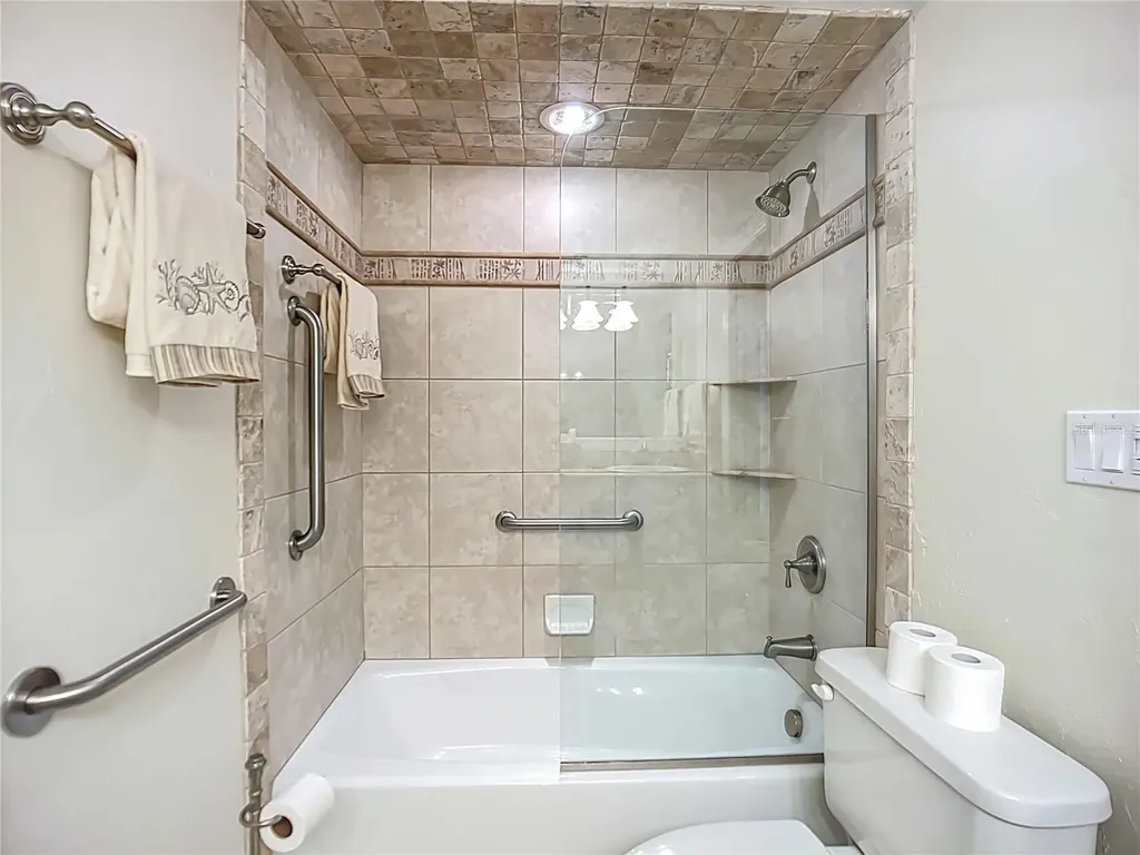 6006 Gulf Drive Holmes Beach FL 34217