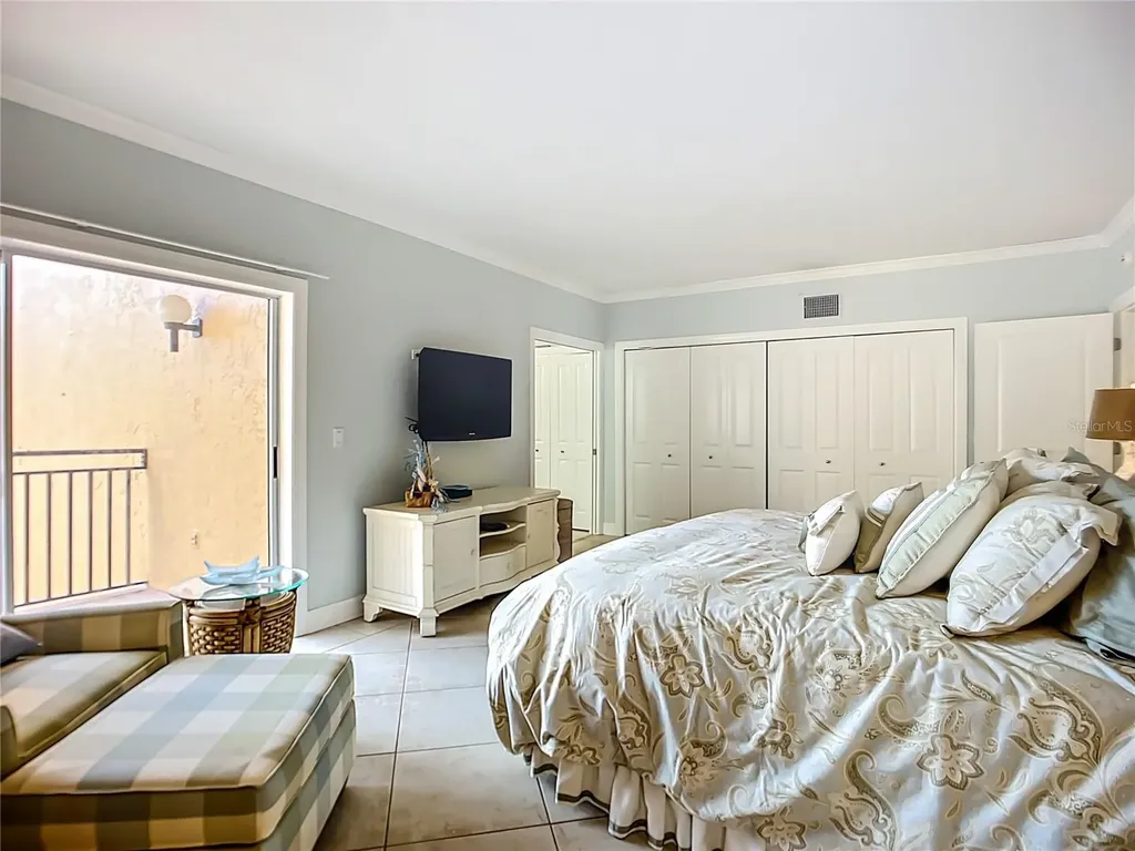 6006 Gulf Drive Holmes Beach FL 34217