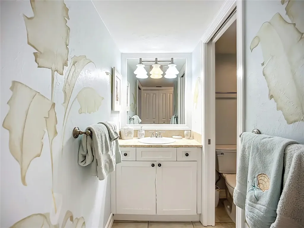 6006 Gulf Drive Holmes Beach FL 34217