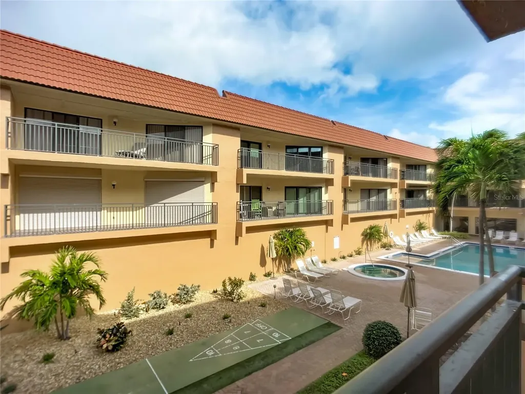 6006 Gulf Drive Holmes Beach FL 34217