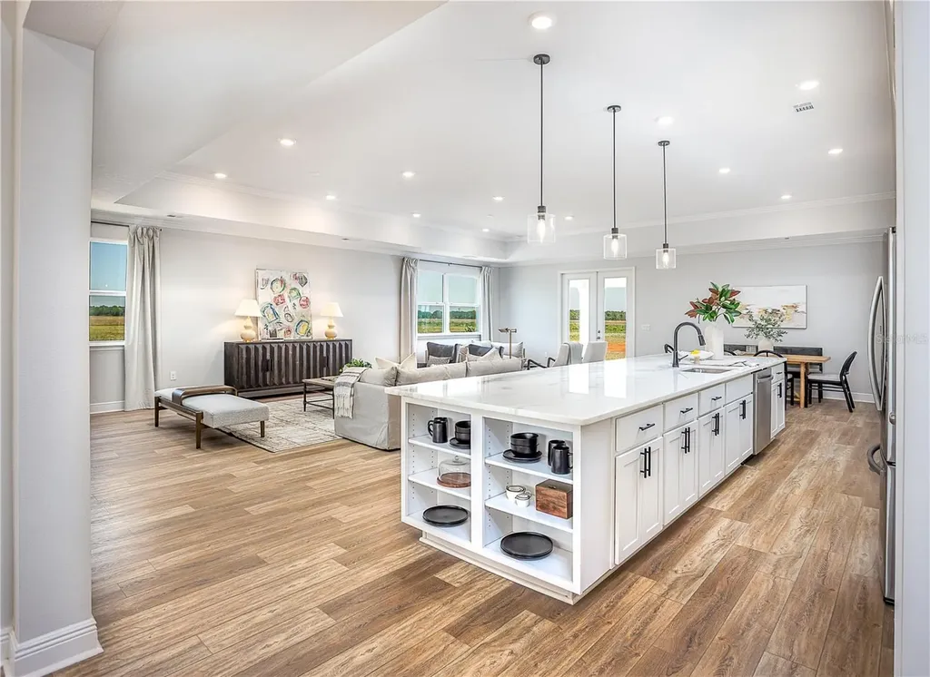 10140 White Magnolia Square Thonotosassa FL 33592