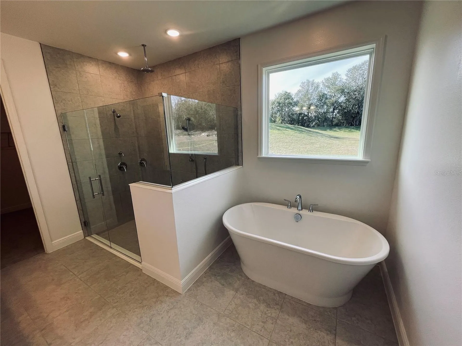 10140 White Magnolia Square Thonotosassa FL 33592