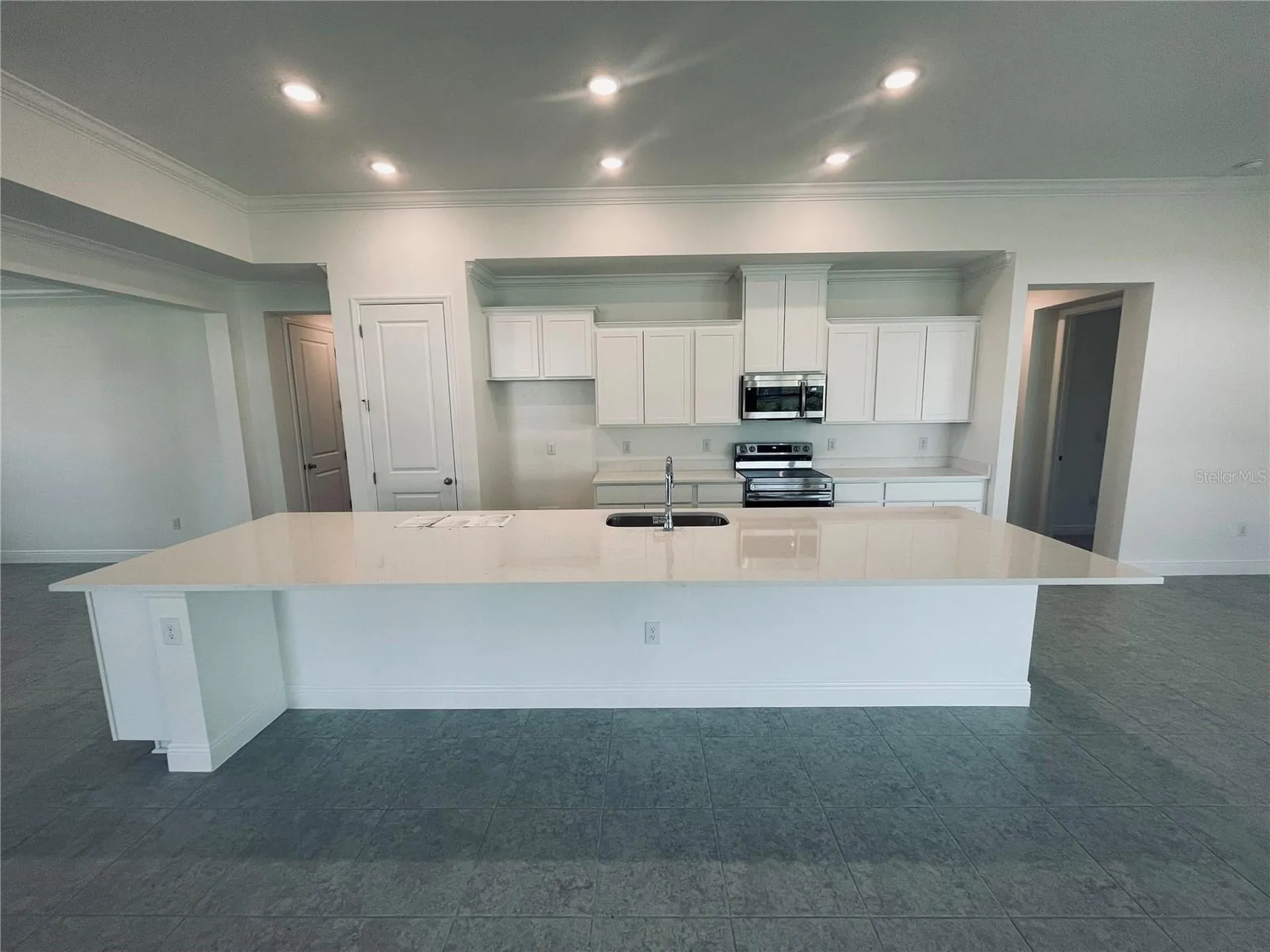 10140 White Magnolia Square Thonotosassa FL 33592