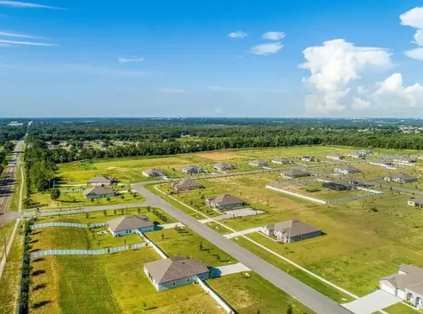 10140 White Magnolia Square Thonotosassa FL 33592