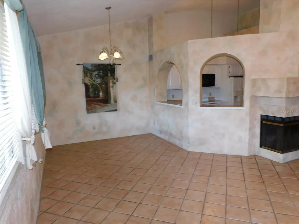 525 Via Verona Lane Altamonte Springs FL 32714