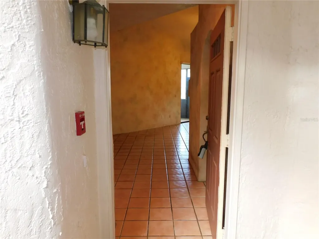 525 Via Verona Lane Altamonte Springs FL 32714