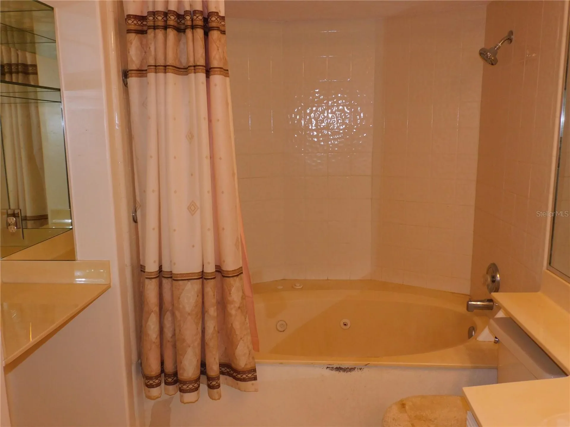 525 Via Verona Lane Altamonte Springs FL 32714