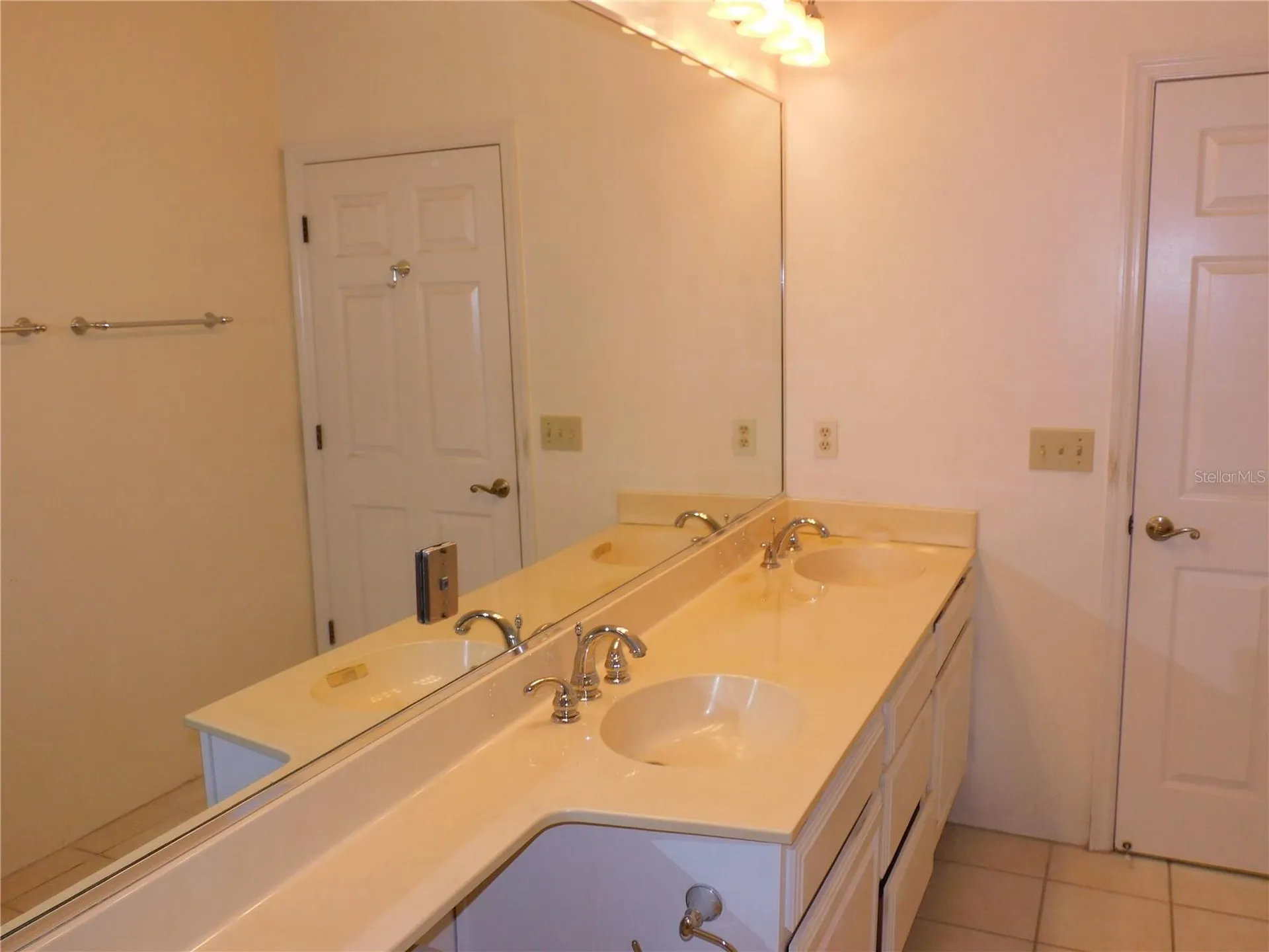 525 Via Verona Lane Altamonte Springs FL 32714