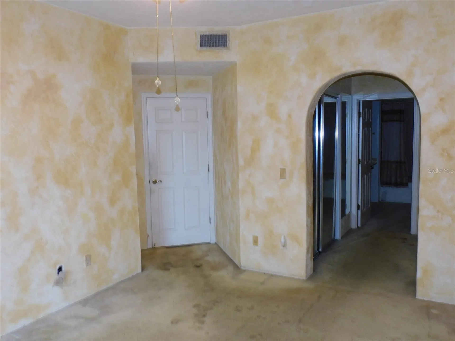 525 Via Verona Lane Altamonte Springs FL 32714
