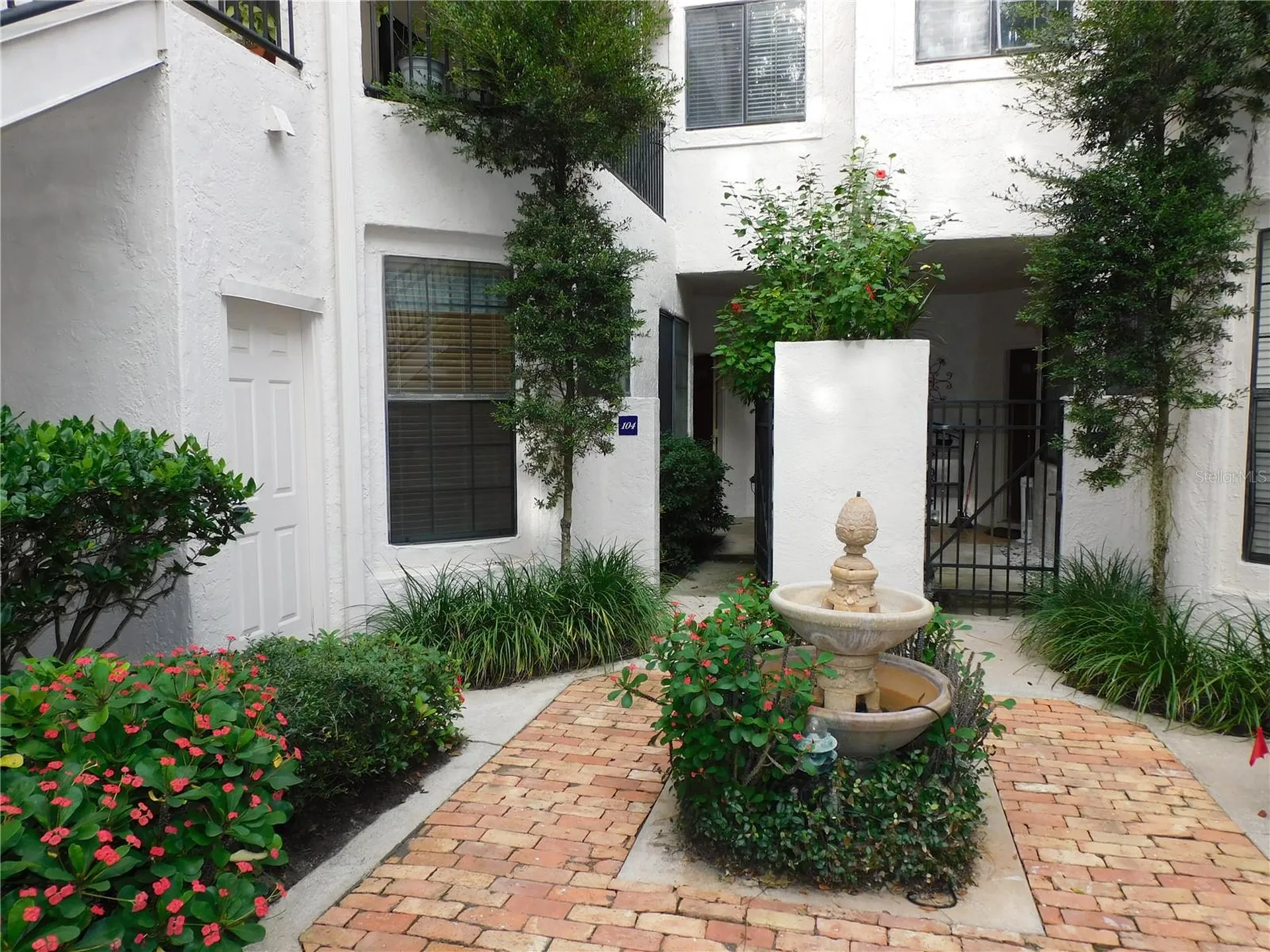 525 Via Verona Lane Altamonte Springs FL 32714