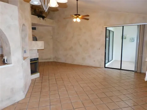525 Via Verona Lane Altamonte Springs FL 32714