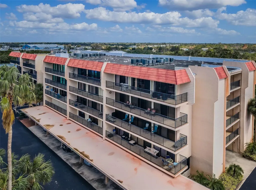 2700 Bayshore Boulevard Dunedin FL 34698