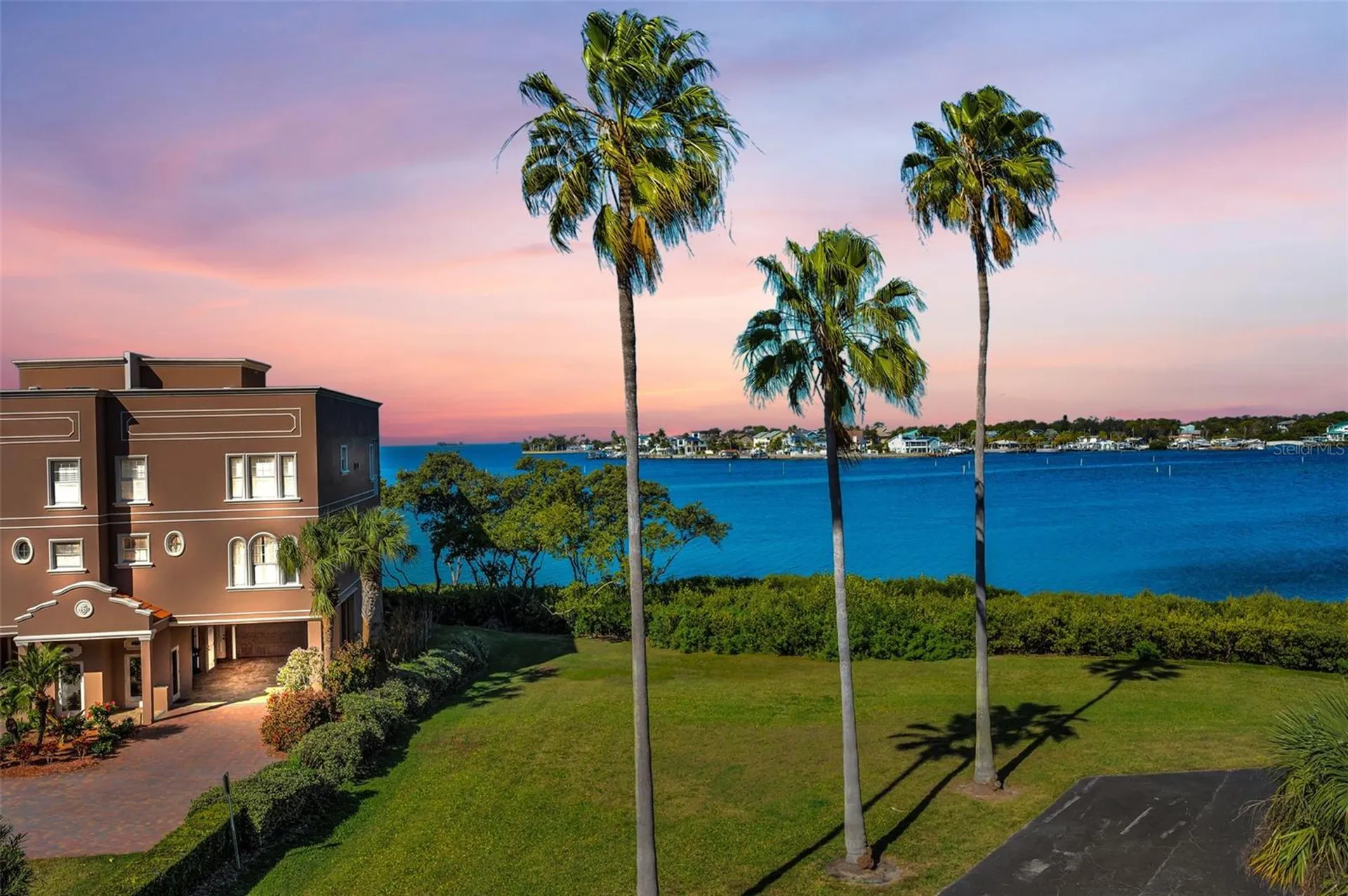 2700 Bayshore Boulevard Dunedin FL 34698