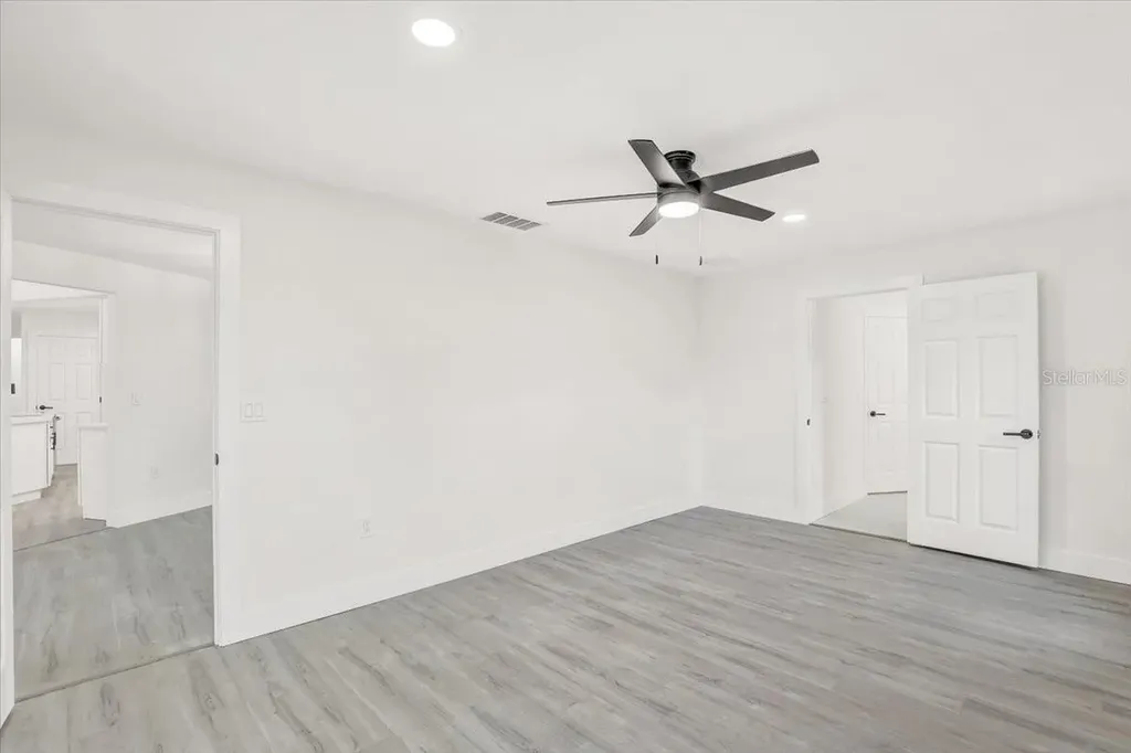 1332 Whispering Lane Venice FL 34285