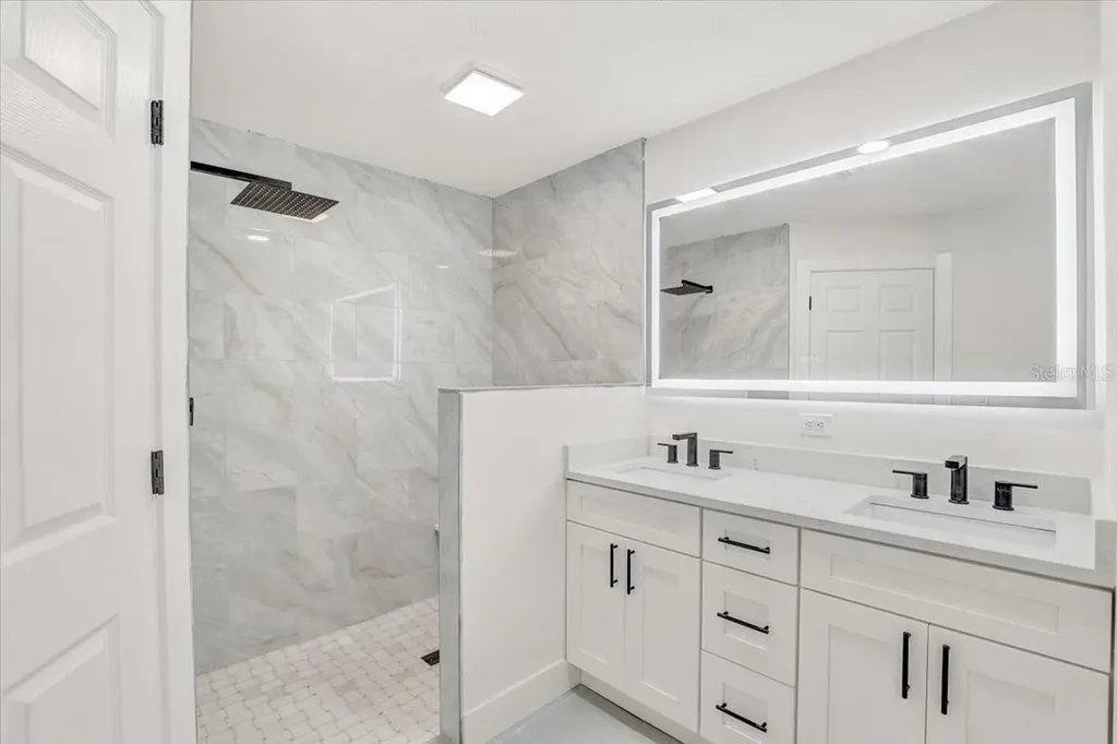 1332 Whispering Lane Venice FL 34285