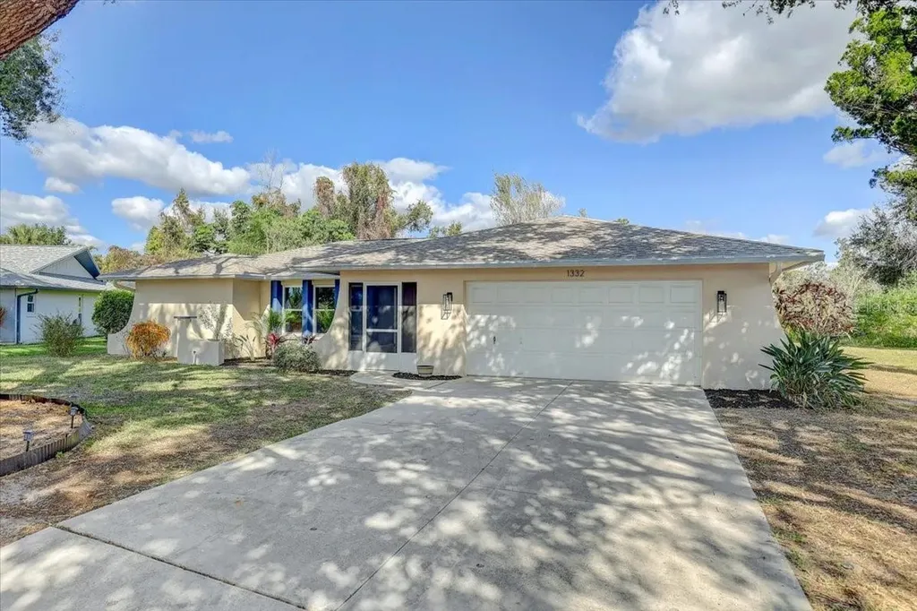 1332 Whispering Lane Venice FL 34285