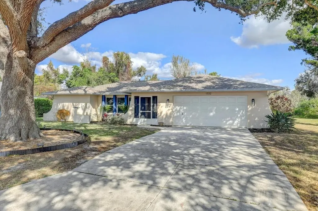 1332 Whispering Lane Venice FL 34285
