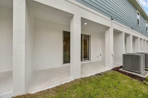 725 Maple Oak Drive Deland FL 32720