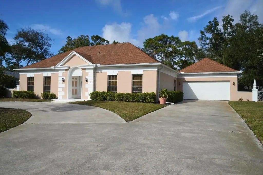 16 Golf View Drive Englewood FL 34223