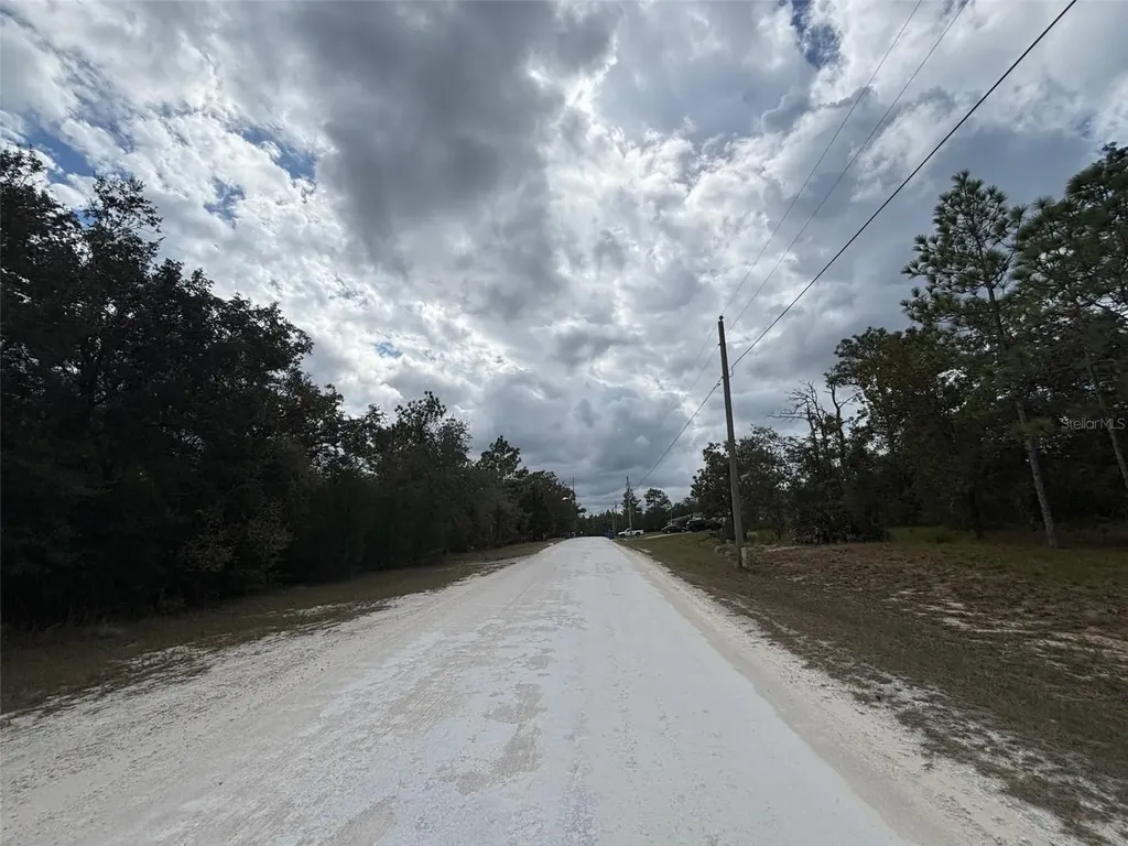Lot 17 Canyon Swallow Road Weeki Wachee FL 34614
