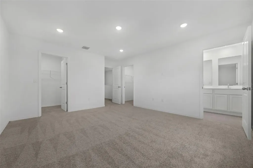 729 Maple Oak Drive Deland FL 32720
