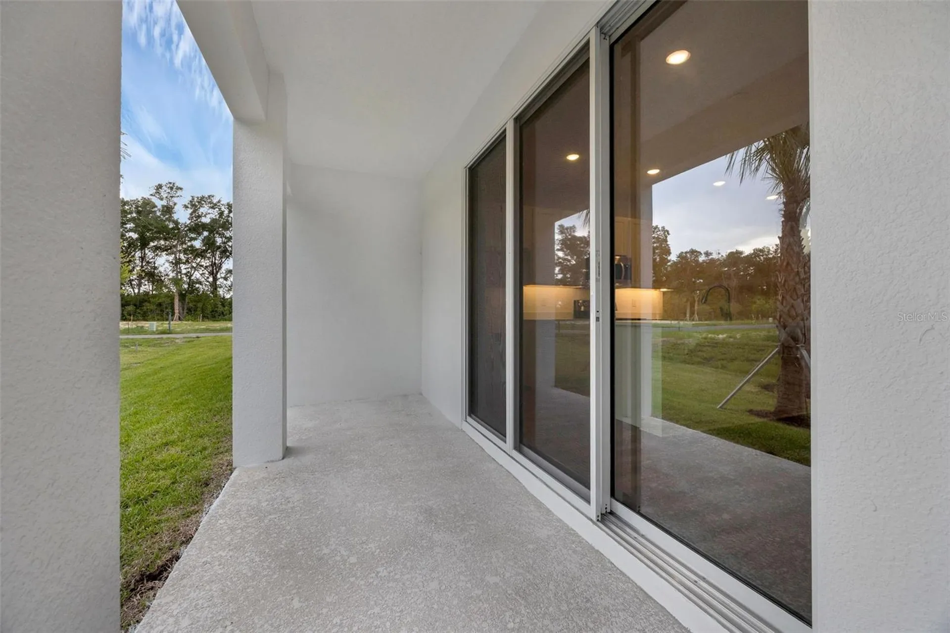729 Maple Oak Drive Deland FL 32720