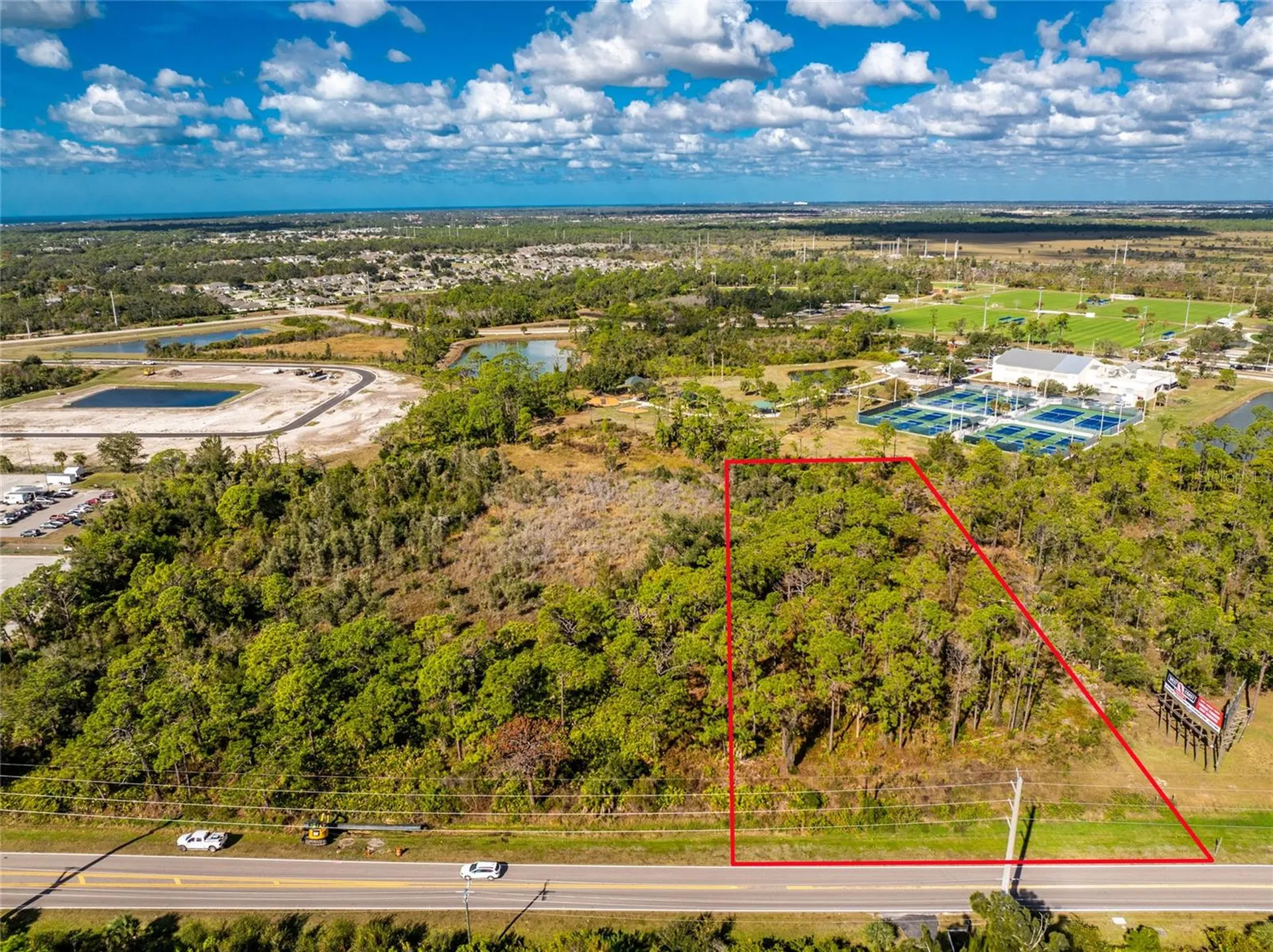 1060 S River Road Englewood FL 34223