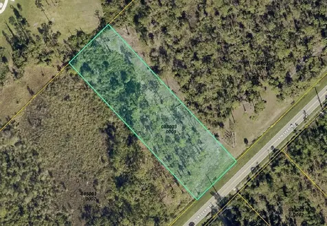 1060 S River Road Englewood FL 34223