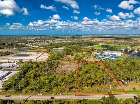 1060 S River Road Englewood FL 34223