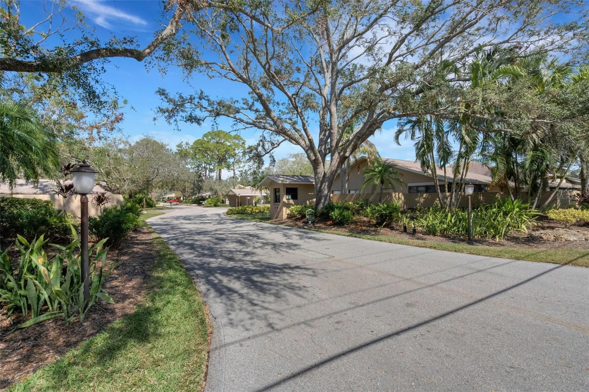 3448 Tallywood Circle Sarasota FL 34237