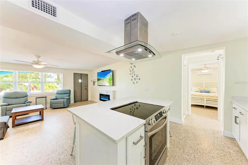 503 Bayview Drive Holmes Beach FL 34217