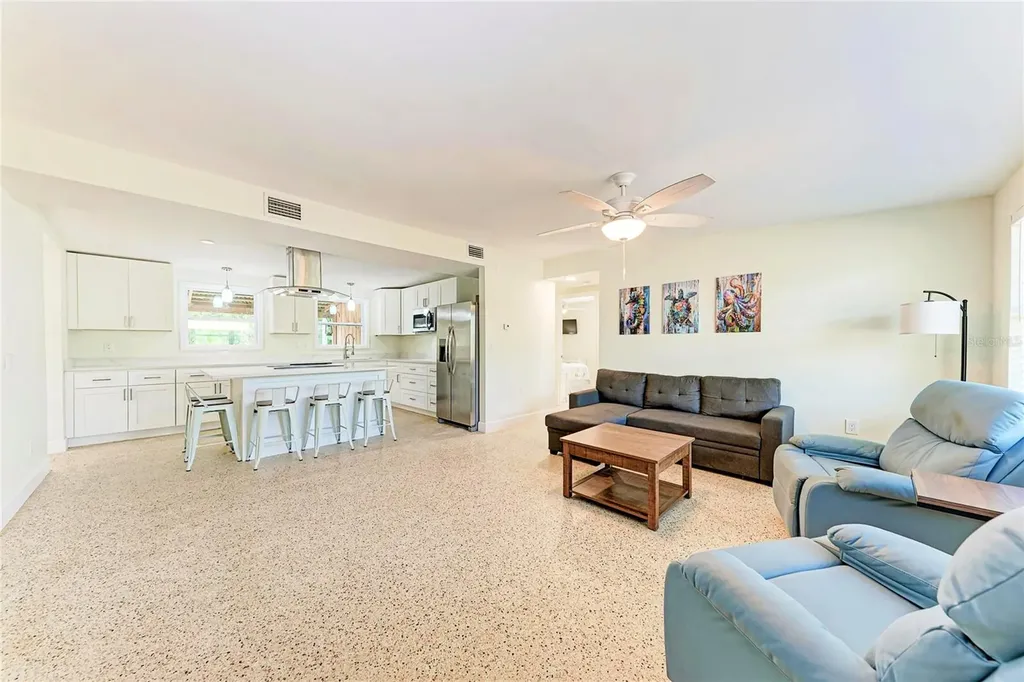 503 Bayview Drive Holmes Beach FL 34217