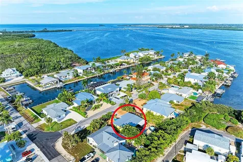 503 Bayview Drive Holmes Beach FL 34217