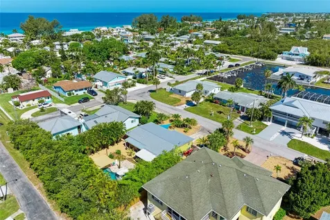 503 Bayview Drive Holmes Beach FL 34217