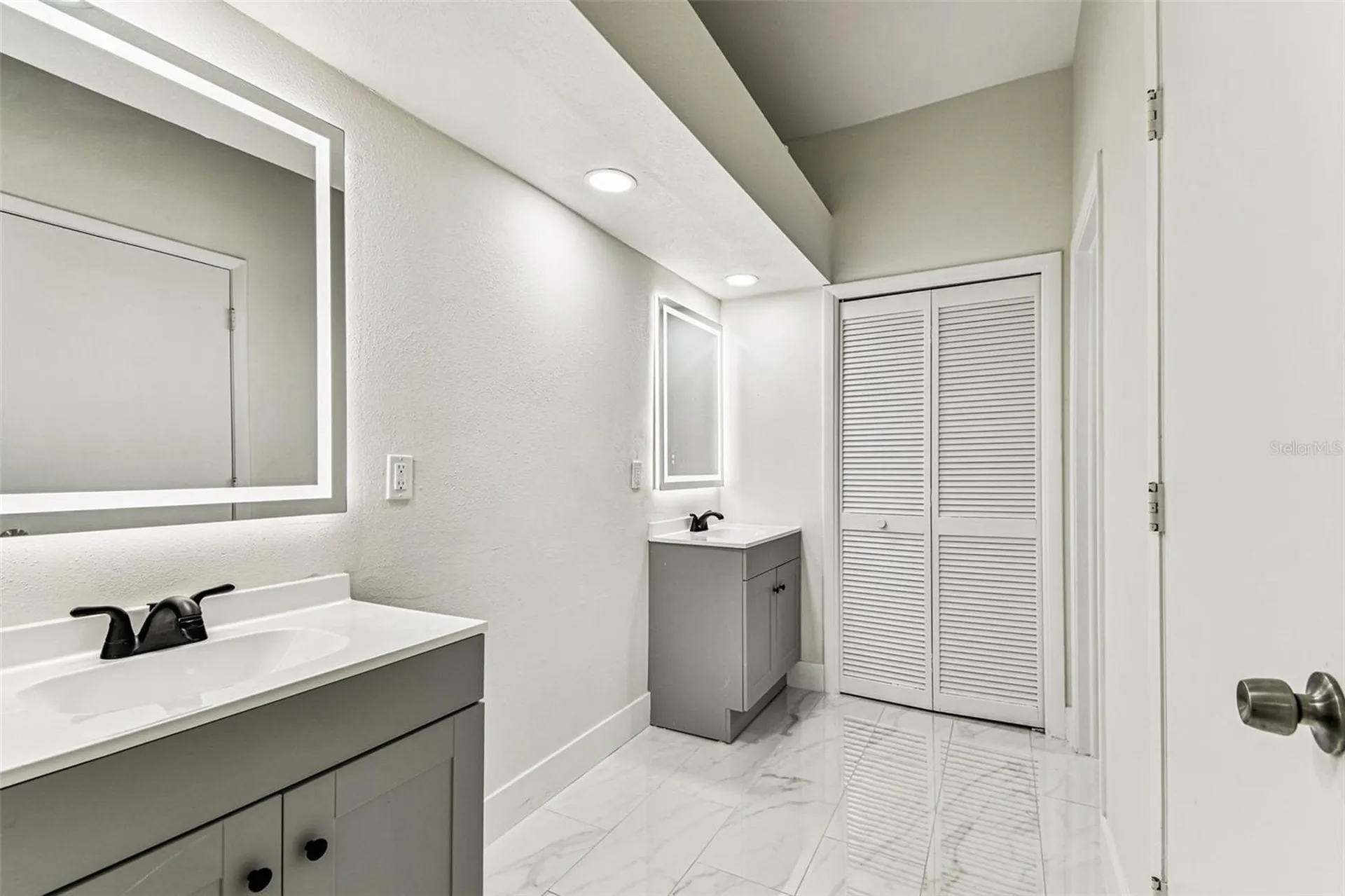 1734 Rumar Lane Holiday FL 34691