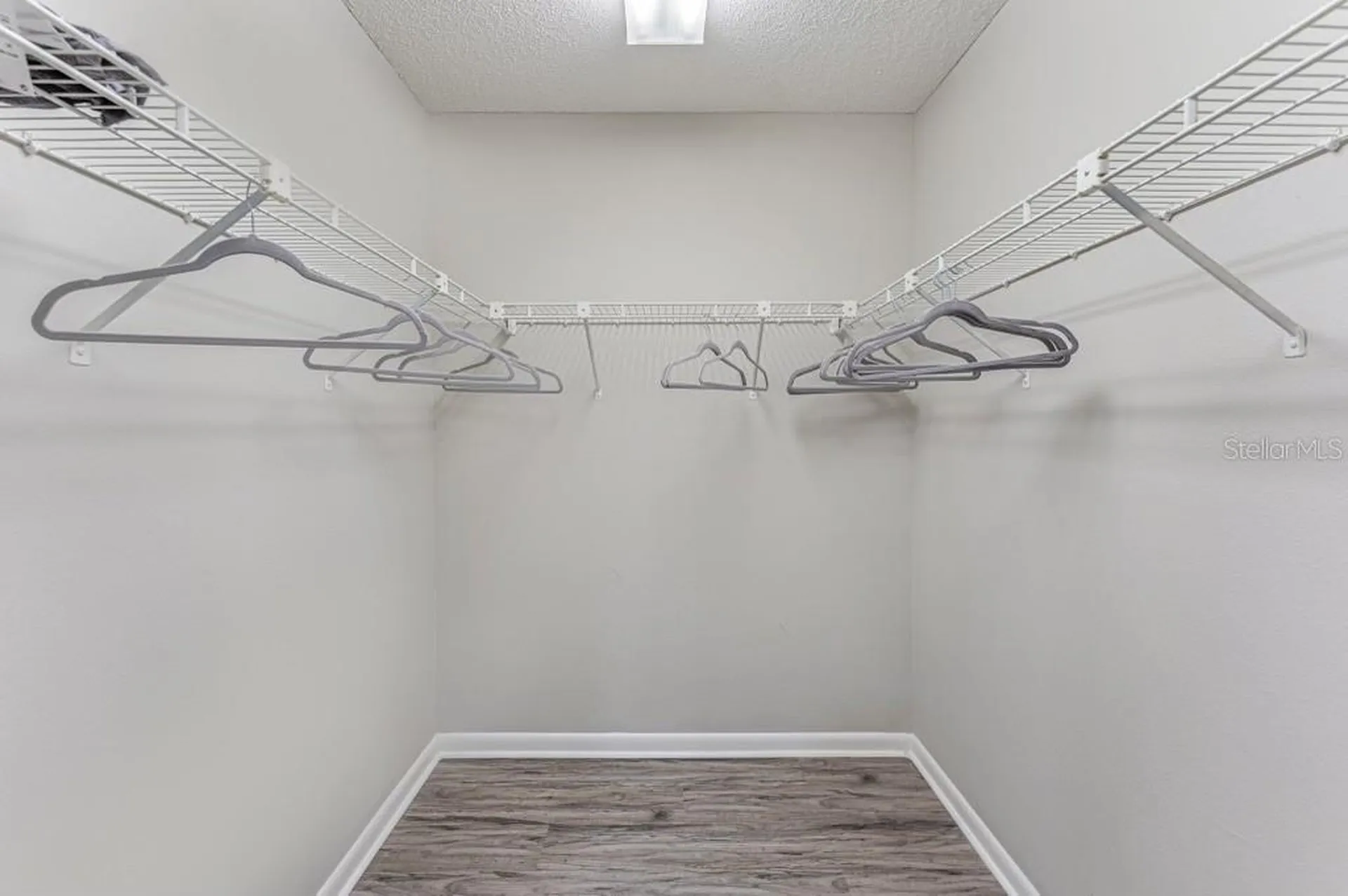 1734 Rumar Lane Holiday FL 34691