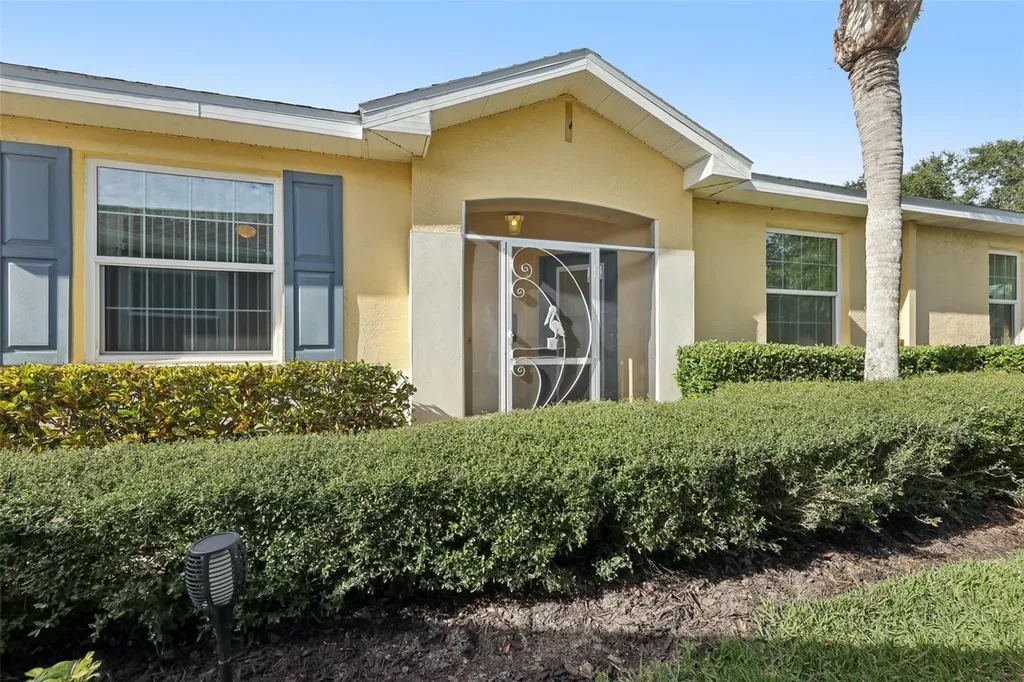 615 Tremont Greens Lane Sun City Center FL 33573