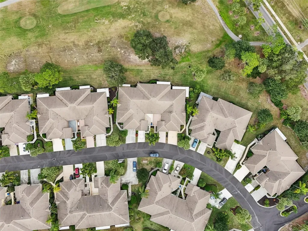 615 Tremont Greens Lane Sun City Center FL 33573