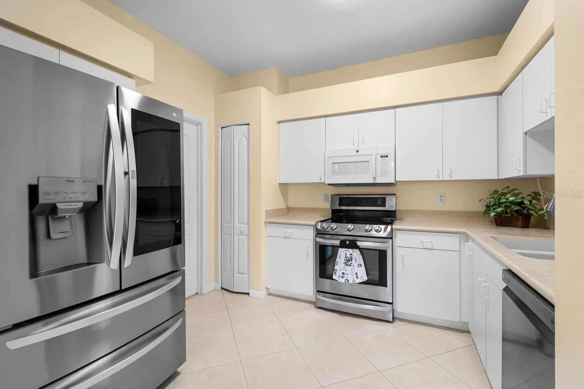 615 Tremont Greens Lane Sun City Center FL 33573