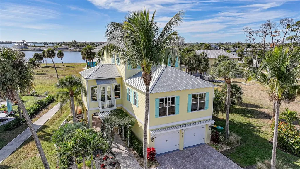 6751 Portside Lane Englewood FL 34223