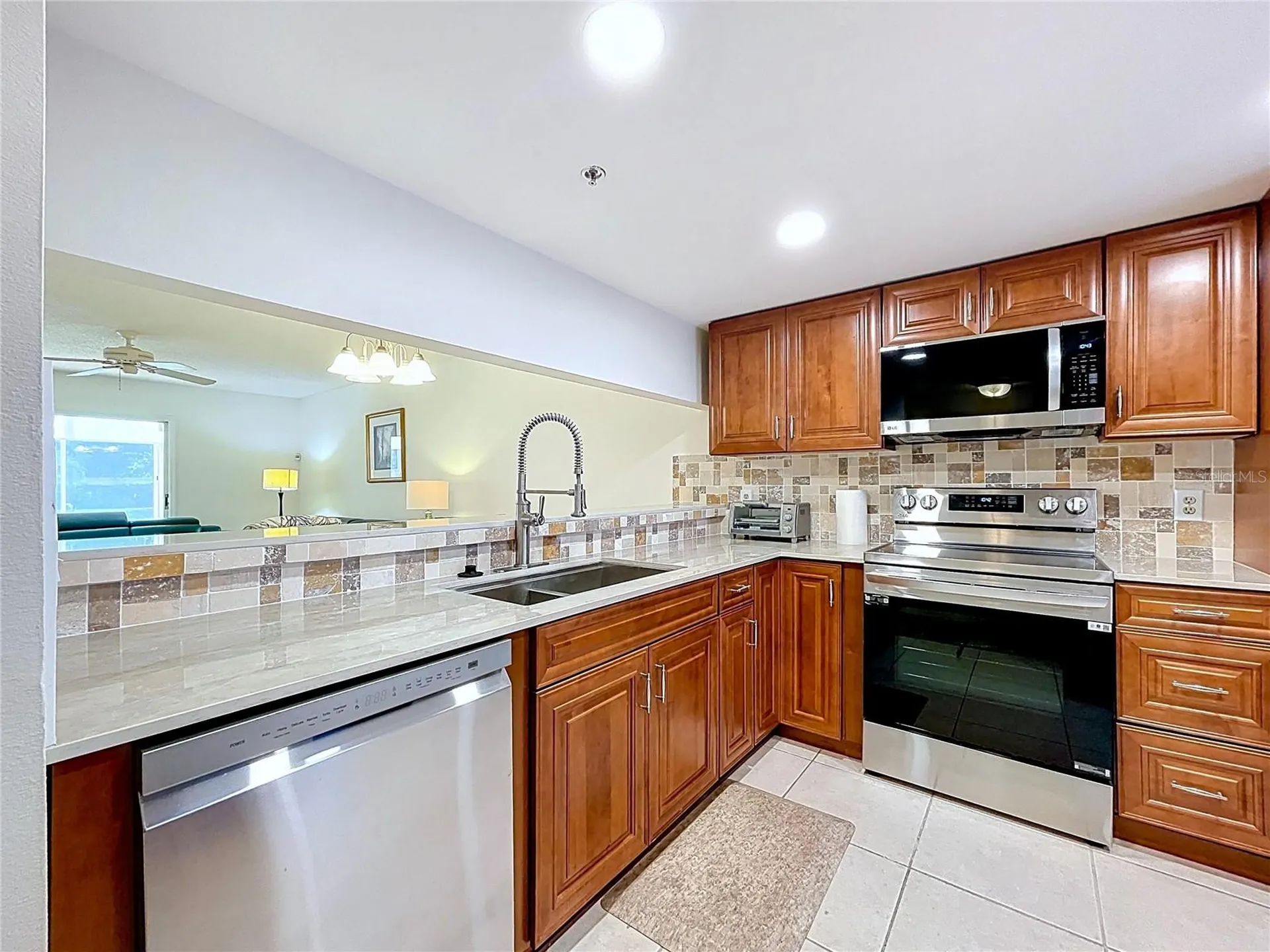 7201 29th Ave Drive Bradenton FL 34209