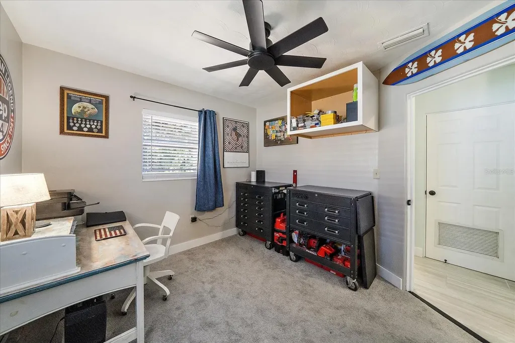 1909 27th Street W Bradenton FL 34205