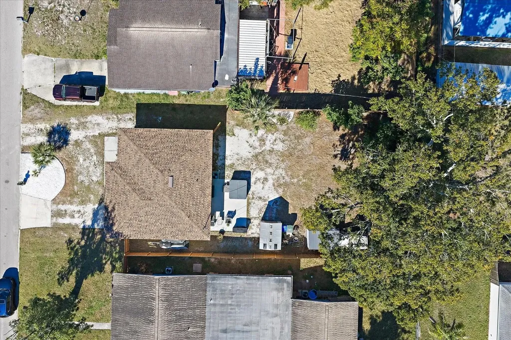1909 27th Street W Bradenton FL 34205