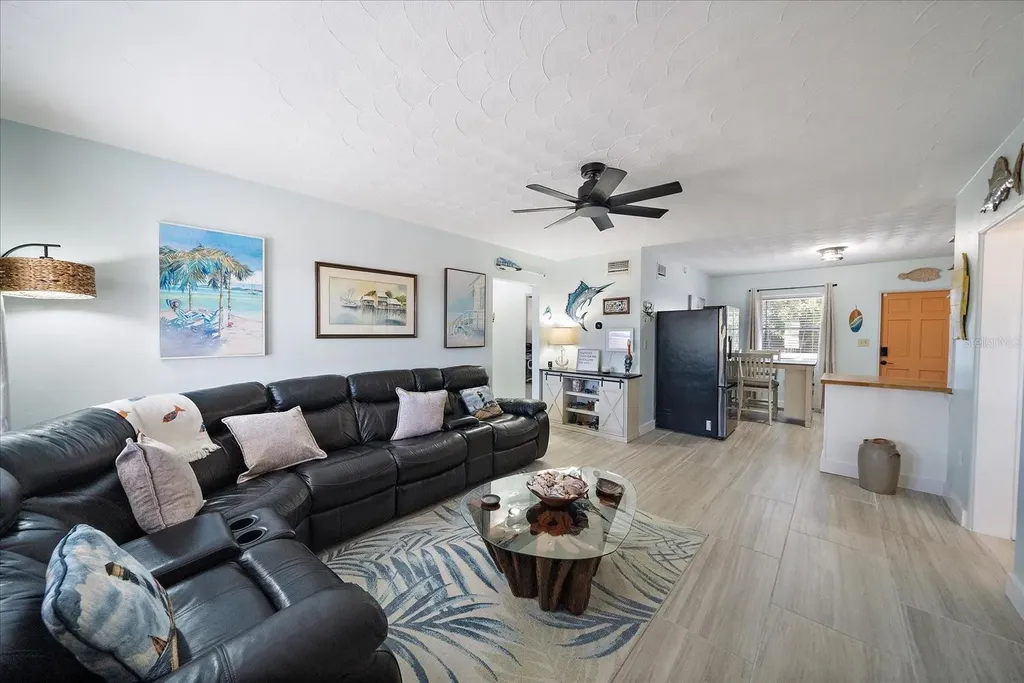1909 27th Street W Bradenton FL 34205