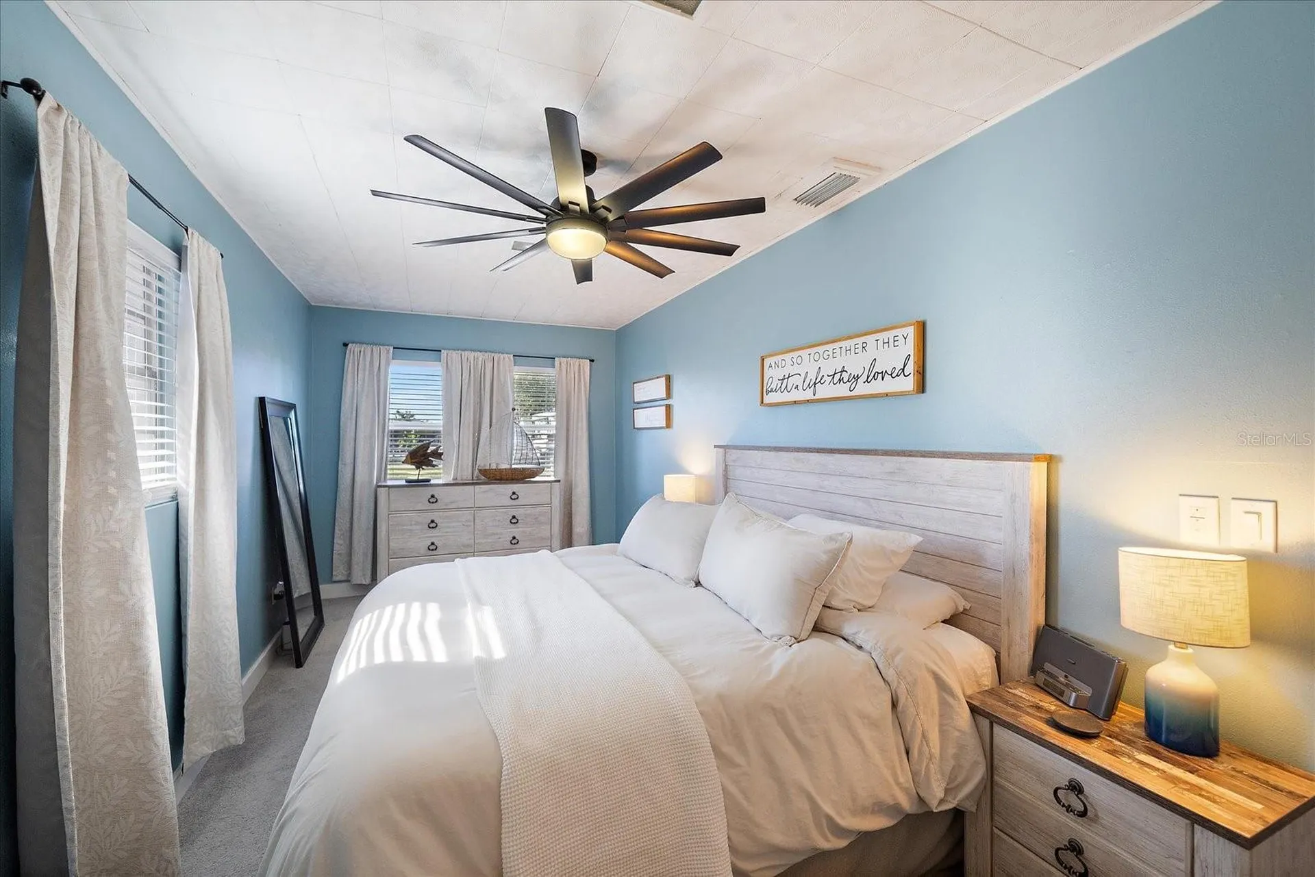 1909 27th Street W Bradenton FL 34205