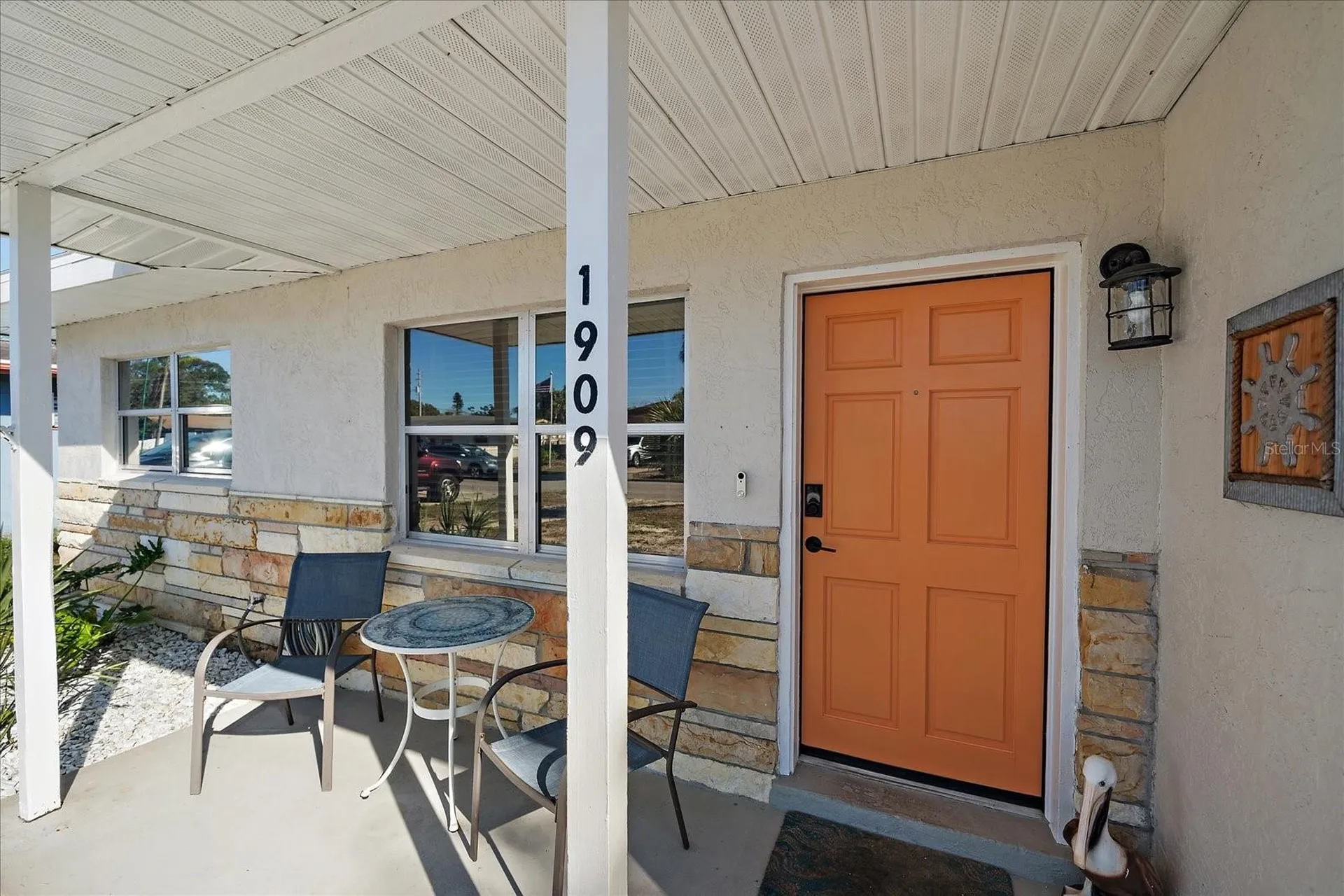 1909 27th Street W Bradenton FL 34205