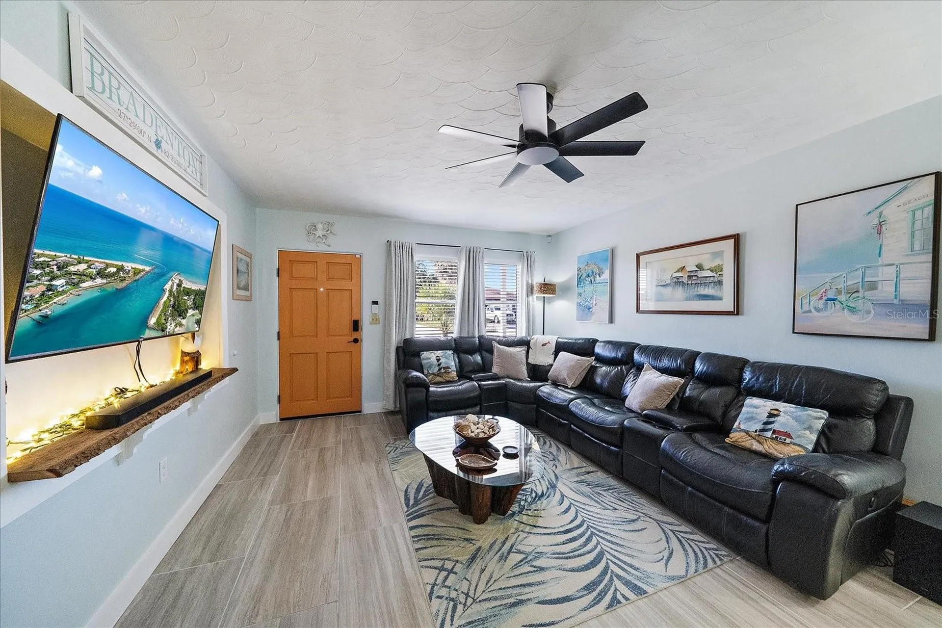 1909 27th Street W Bradenton FL 34205
