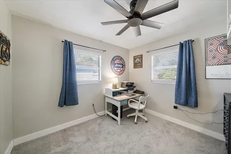 1909 27th Street W Bradenton FL 34205