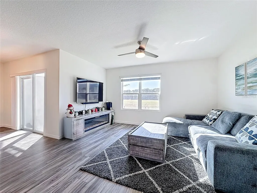 348 Talisi Loop St Cloud FL 34771