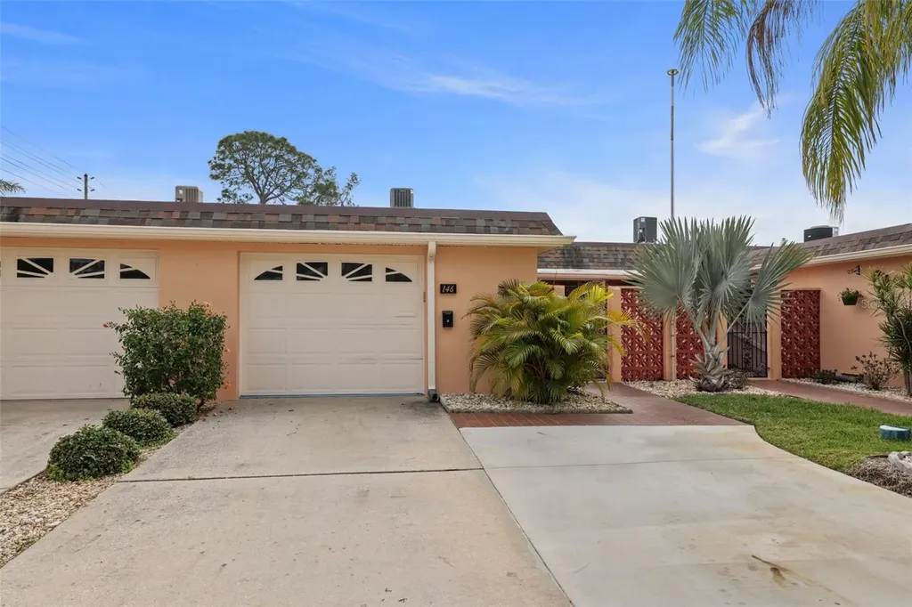 146 Boca Ciega Point Blvd Boulevard S St Petersburg FL 33708